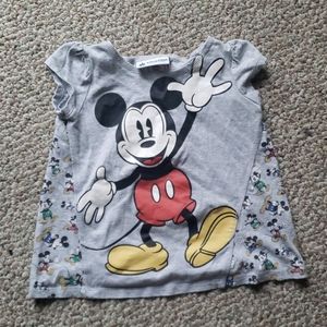 Girls Mickey Mouse shirt, Size XXS/3T
